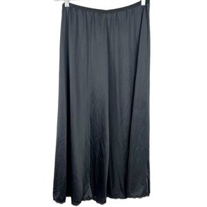 Vintage Y2K satin slip midi skirt size 1X lace trim black
